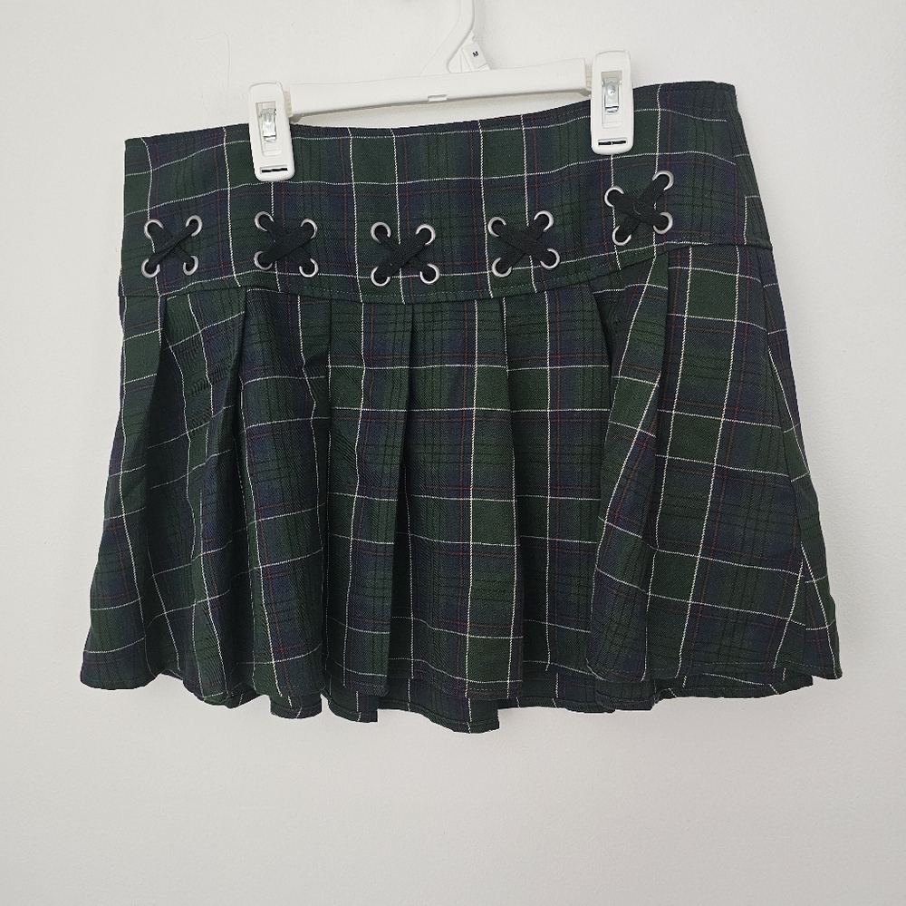 Juniors LG NBW Social Collision Pleated Mini Skirt